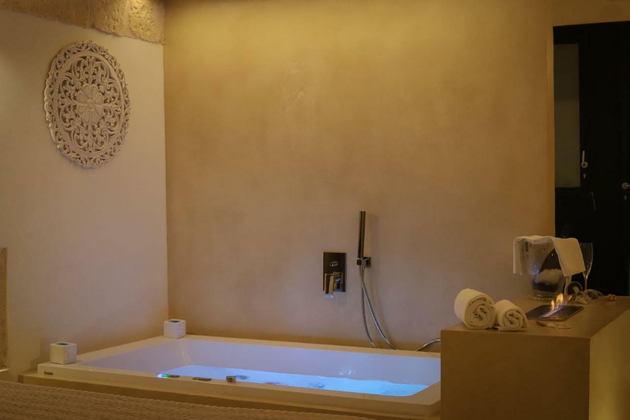 Suite 52 Monopoli Dış mekan fotoğraf